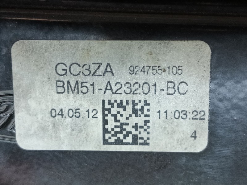 Recambio de elevalunas delantero izquierdo para ford focus iii 1.6 ti referencia OEM IAM 1870698 BM51A23201BC 