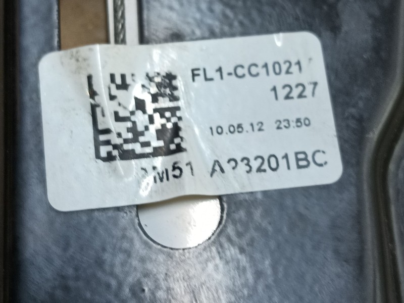 Recambio de elevalunas delantero izquierdo para ford focus iii 1.6 ti referencia OEM IAM 1870698 BM51A23201BC 