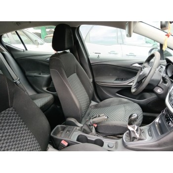 ASIENTO DELANTERO IZQUIERDO 