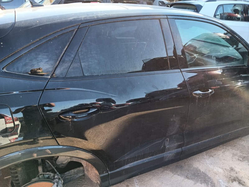 audi q3 sportback (f3n) del año 2021