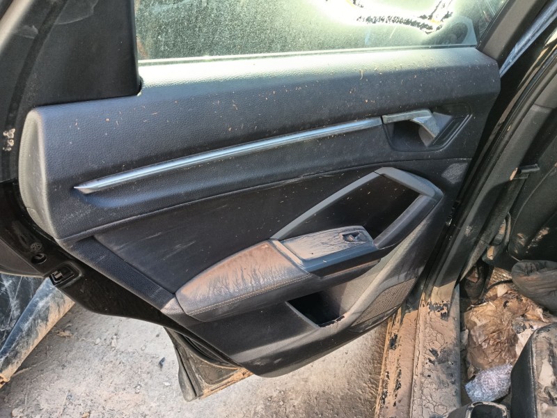 audi q3 sportback (f3n) del año 2021