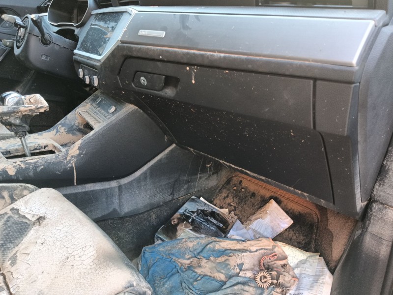 audi q3 sportback (f3n) del año 2021