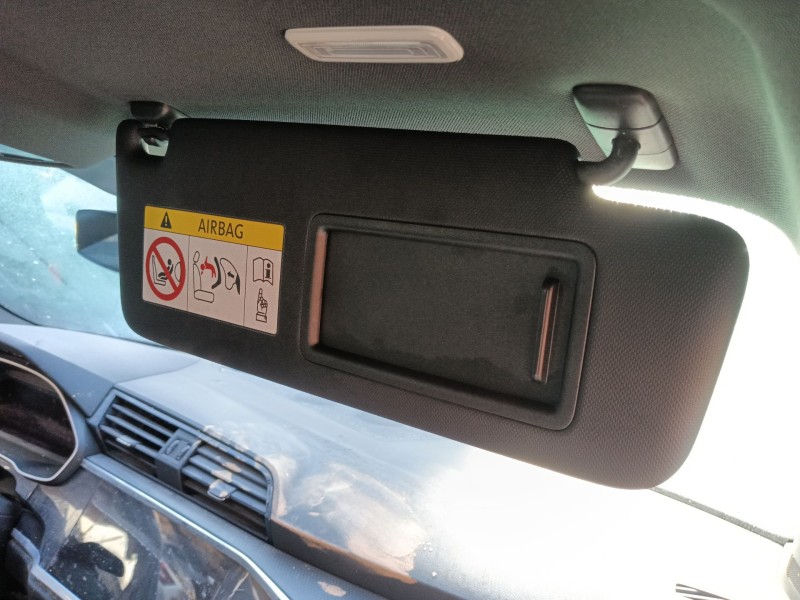 audi q3 sportback (f3n) del año 2021