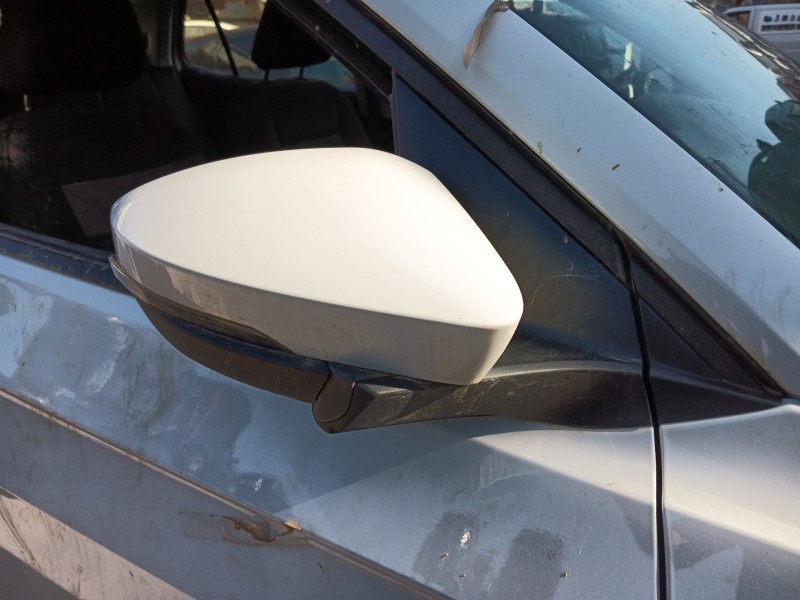 volkswagen t-cross (c11, d31) del año 2023