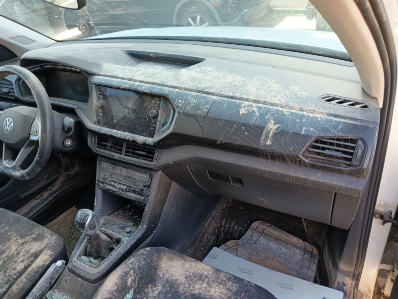 volkswagen t-cross (c11, d31) del año 2023