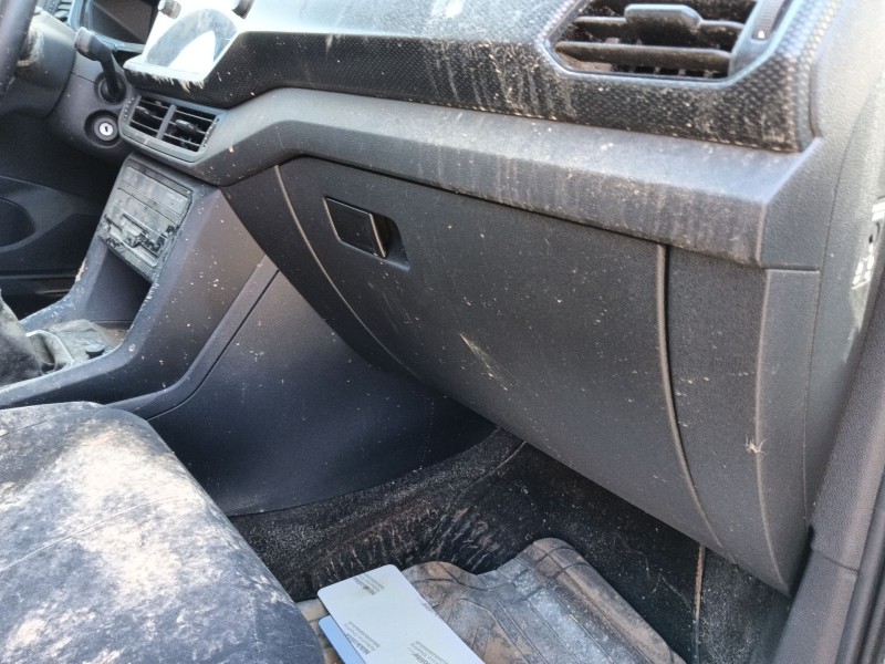 volkswagen t-cross (c11, d31) del año 2023