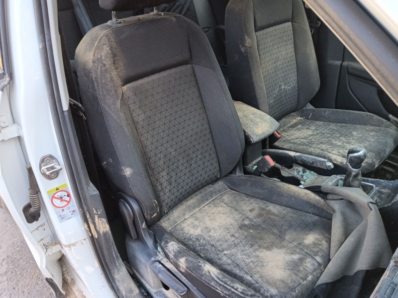 volkswagen t-cross (c11, d31) del año 2023