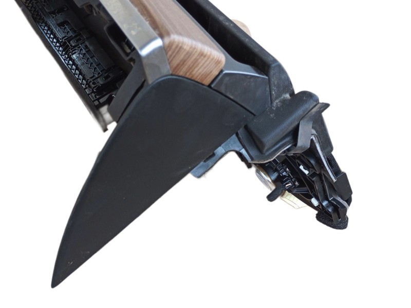 Recambio de salpicadero para tesla model y (5yjy) ev a las 4 ruedas referencia OEM IAM   