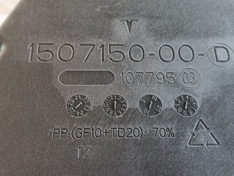 Recambio de altavoz para tesla model y (5yjy) ev a las 4 ruedas referencia OEM IAM   