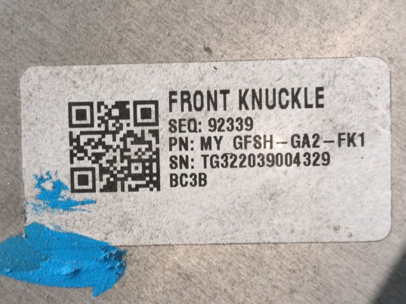 Recambio de mangueta delantera izquierda para tesla model y (5yjy) ev a las 4 ruedas referencia OEM IAM 118831100D  