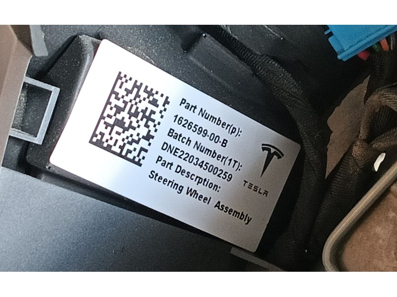 Recambio de volante para tesla model y (5yjy) ev a las 4 ruedas referencia OEM IAM  162659900B 