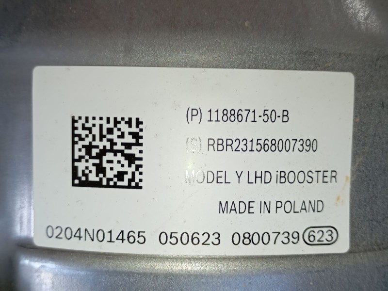 Recambio de servofreno para tesla model y (5yjy) ev a las 4 ruedas referencia OEM IAM 118867150A  