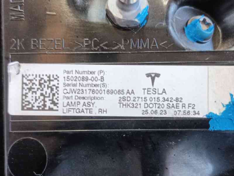 Recambio de piloto trasero derecho interior para tesla model y (5yjy) ev a las 4 ruedas referencia OEM IAM 107740200G  