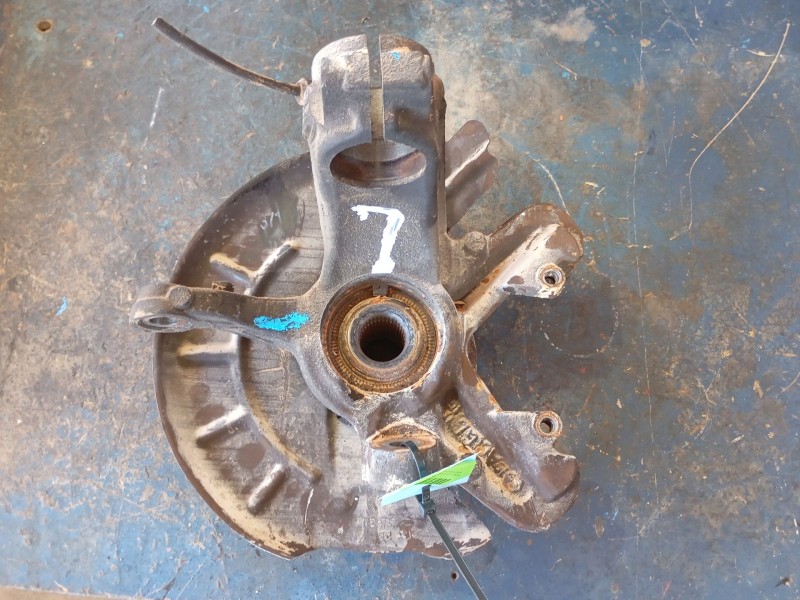 Recambio de mangueta delantera izquierda para seat ibiza iv sc (6j1, 6p5) 1.2 referencia OEM IAM   