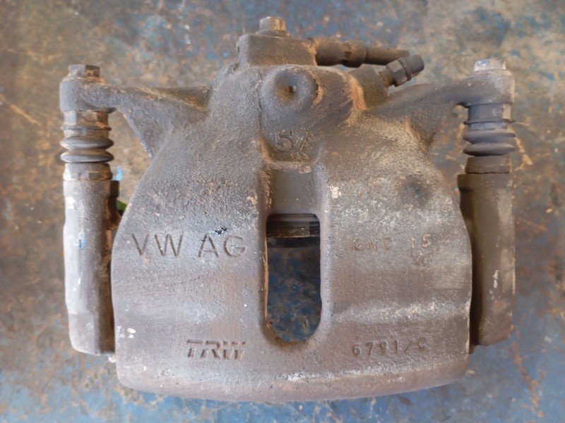 Recambio de pinza freno delantera izquierda para audi a3 (8v1, 8vk) 1.4 tfsi referencia OEM IAM   