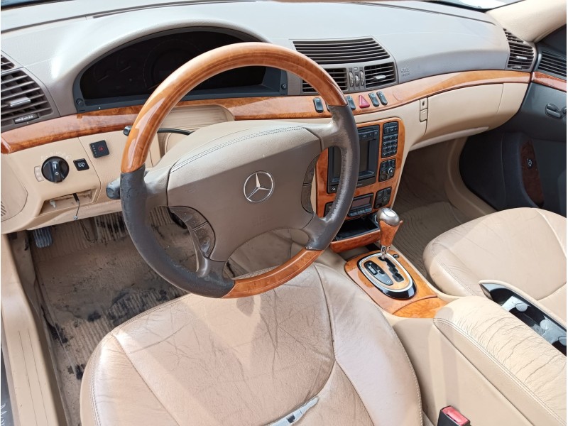 mercedes-benz clase s (w220, v220) del año 2001