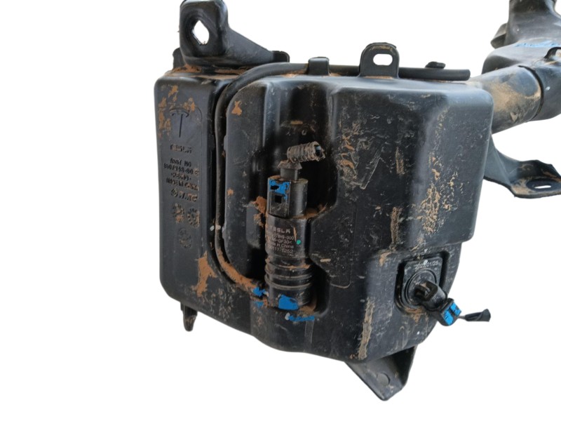 Recambio de deposito limpia para tesla model y (5yjy) ev a las 4 ruedas referencia OEM IAM 160794800B 160794800B 