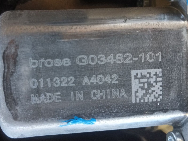 Recambio de elevalunas trasero derecho para tesla model y (5yjy) ev a las 4 ruedas referencia OEM IAM 152680300E 149551300E 