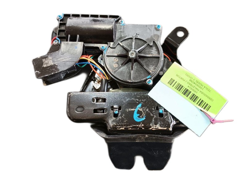 Recambio de cerradura maletero / porton para tesla model y (5yjy) ev a las 4 ruedas referencia OEM IAM 1500604CNB 1500604CNB 