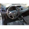 renault megane iii berlina 5 p del año 2010