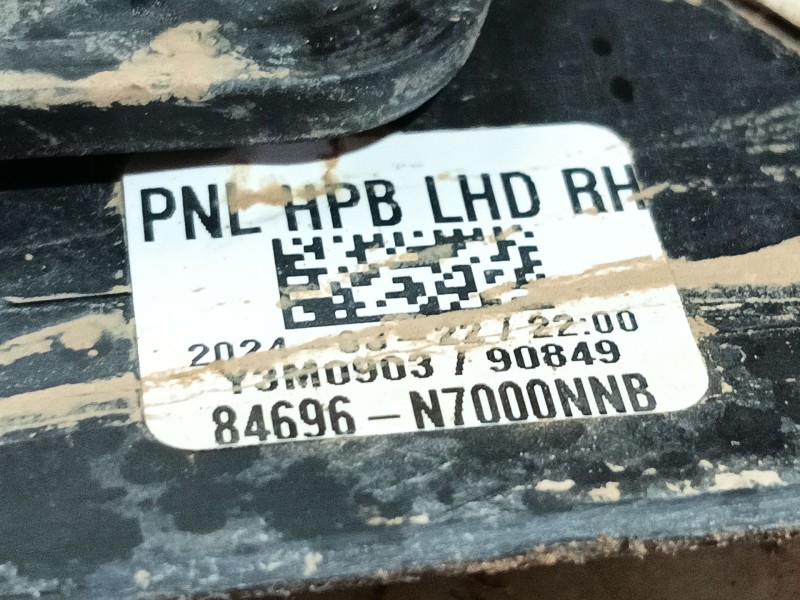 Recambio de apoyabrazos central para hyundai tucson (nx4e, nx4a) 1.6 t-gdi referencia OEM IAM  84630N7210NNB 