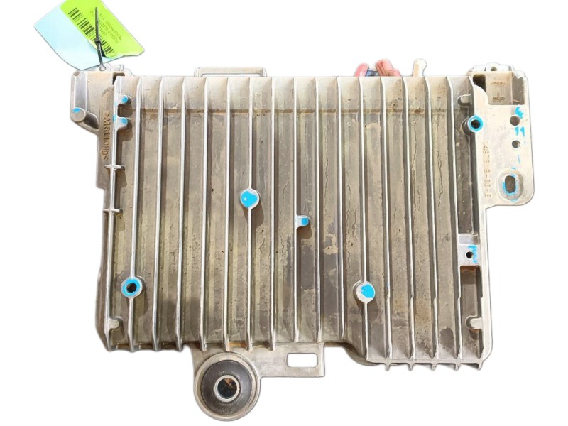 Recambio de modulo electronico para tesla model y (5yjy) ev a las 4 ruedas referencia OEM IAM  149731900E 