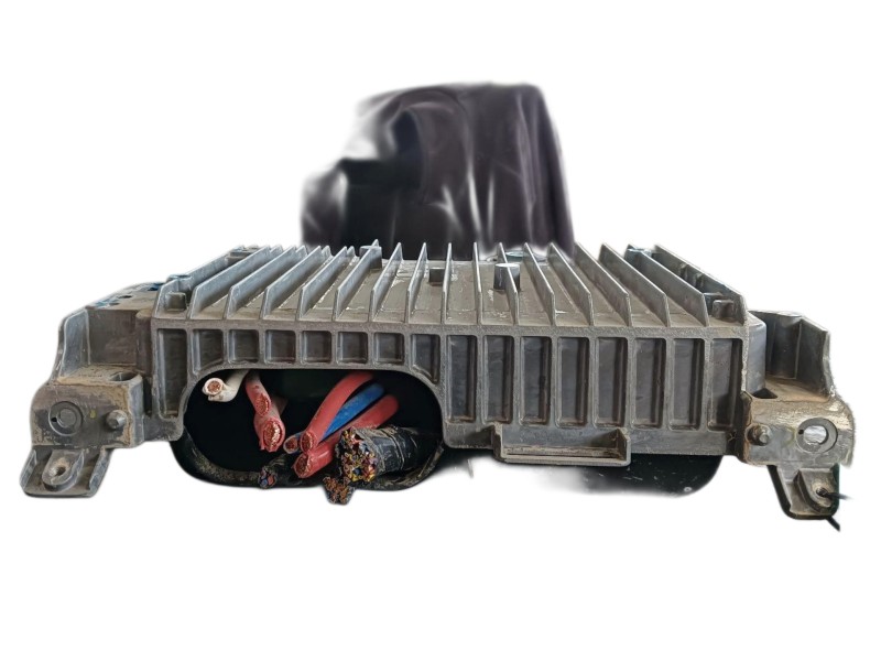 Recambio de modulo electronico para tesla model y (5yjy) ev a las 4 ruedas referencia OEM IAM  149731900E 