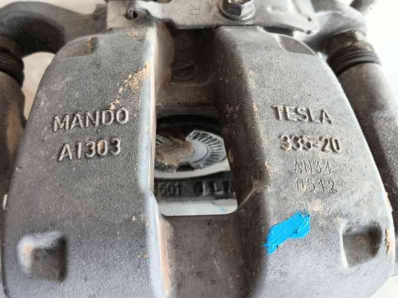 Recambio de pinza freno trasera derecha para tesla model y (5yjy) ev a las 4 ruedas referencia OEM IAM 118878200A 104462600B 