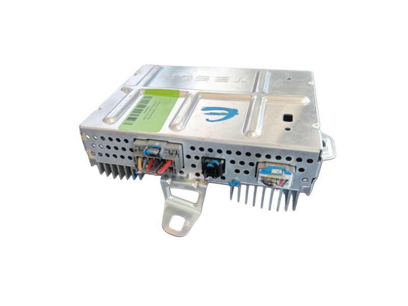 Recambio de modulo electronico para tesla model y (5yjy) ev a las 4 ruedas referencia OEM IAM 150715201B 150715201B 