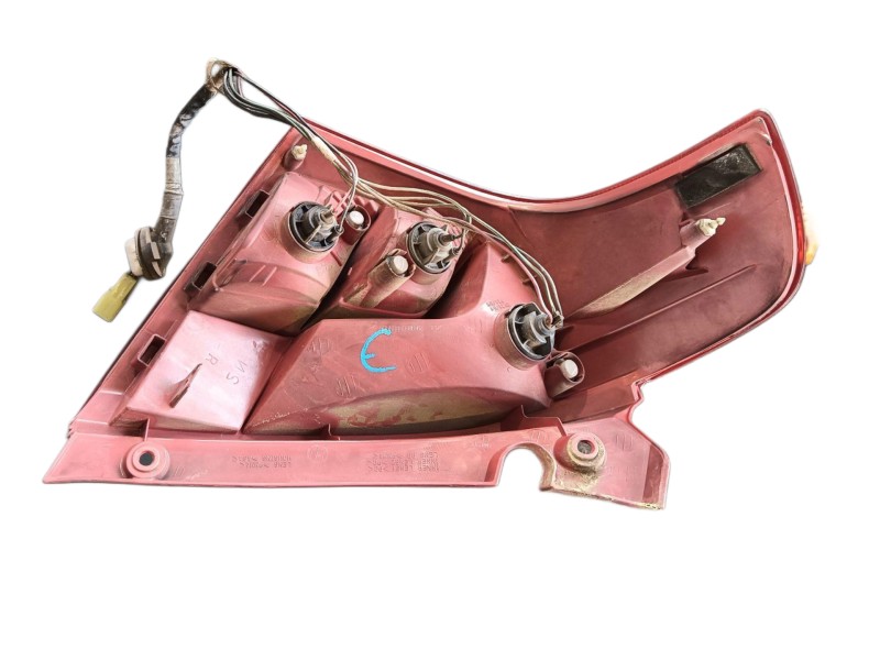 Recambio de piloto trasero derecho para suzuki swift iii (mz, ez) 1.3 ddis (rs 413d) referencia OEM IAM   