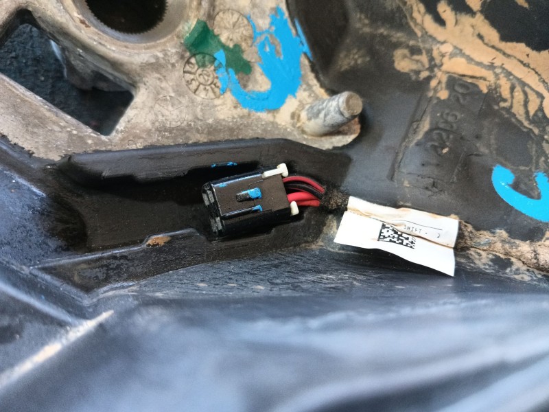 Recambio de volante para tesla model s (5yjs) referencia OEM IAM   