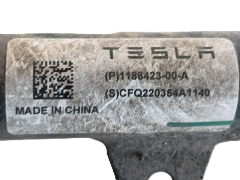 Recambio de brazo suspension superior trasero izquierdo para tesla model y (5yjy) ev a las 4 ruedas referencia OEM IAM  11884210