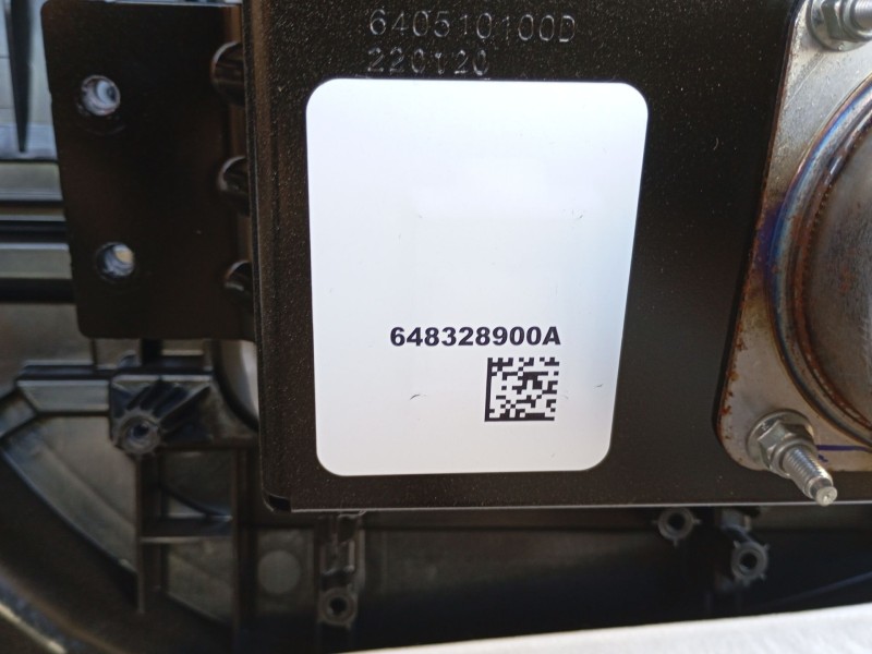 Recambio de salpicadero para tesla model y (5yjy) ev a las 4 ruedas referencia OEM IAM   