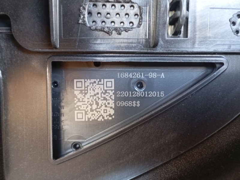 Recambio de salpicadero para tesla model y (5yjy) ev a las 4 ruedas referencia OEM IAM   