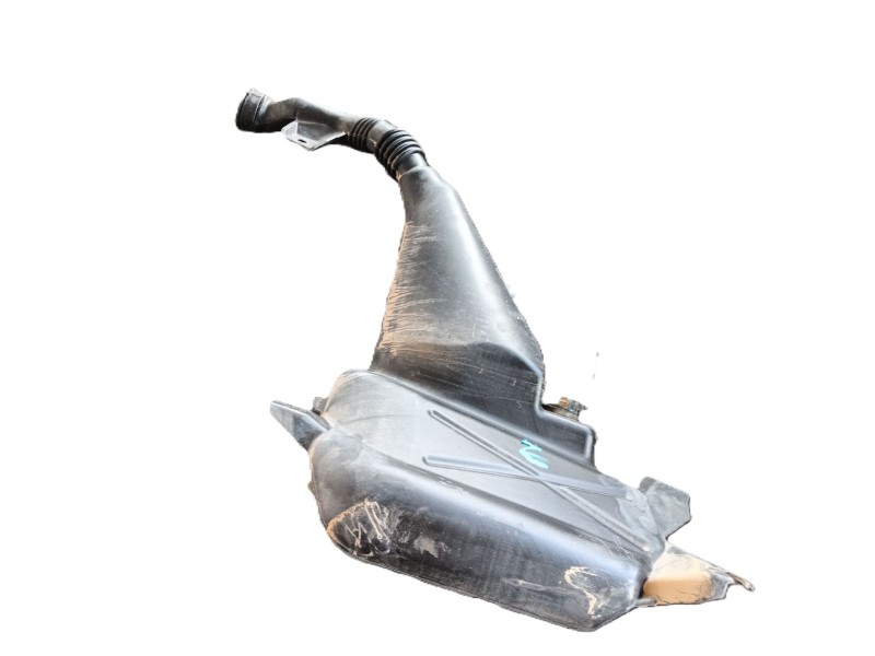 Recambio de deposito limpia para tesla model s (5yjs) referencia OEM IAM   