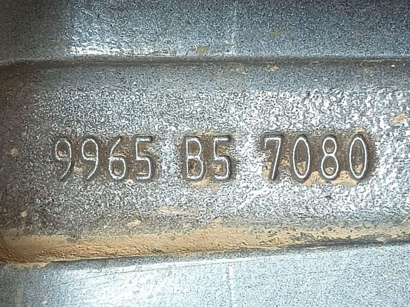 Recambio de llanta para mazda 3 hatchback (bp) 2.0 skyactiv-g m hybrid referencia OEM IAM 9965B57080 ET45 18x7J