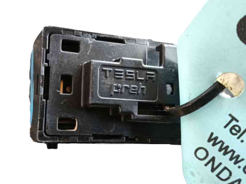 Recambio de mando elevalunas delantero derecho para tesla model y (5yjy) ev a las 4 ruedas referencia OEM IAM 108103802F  