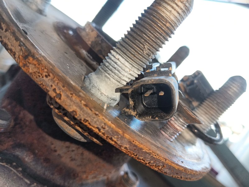 Recambio de mangueta delantera izquierda para tesla model s (5yjs) referencia OEM IAM   