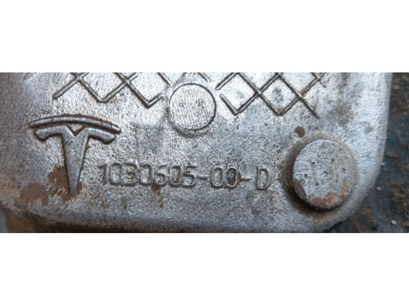 Recambio de mangueta delantera izquierda para tesla model s (5yjs) referencia OEM IAM   