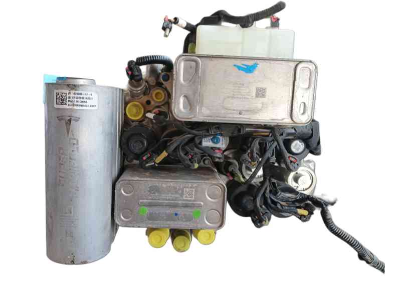 Recambio de motor calefaccion para tesla model y (5yjy) ev a las 4 ruedas referencia OEM IAM  154647500E 
