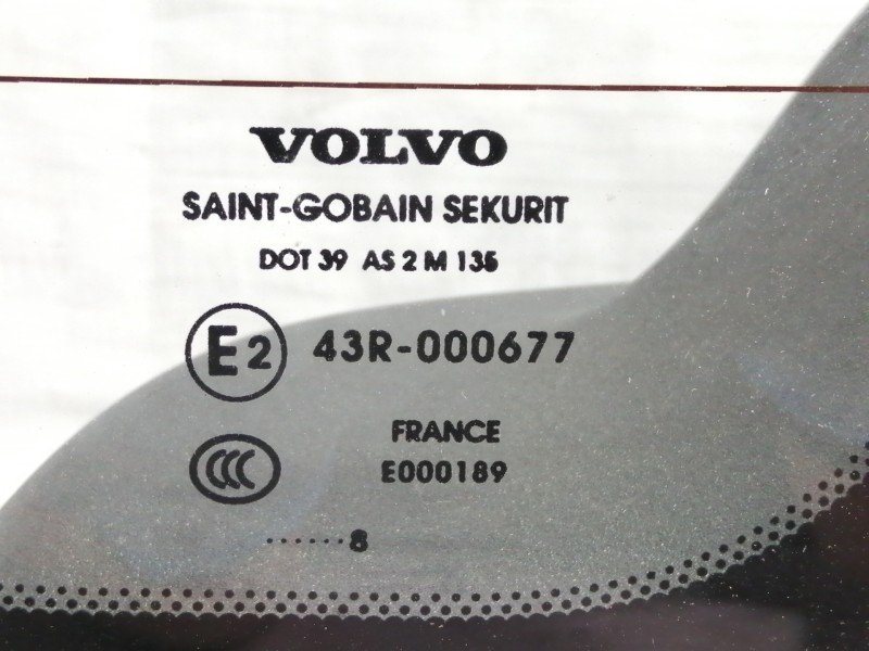 Recambio de porton trasero para volvo c30 1.6 d kinetic referencia OEM IAM DOT39AS2M135 31265097 43R000677