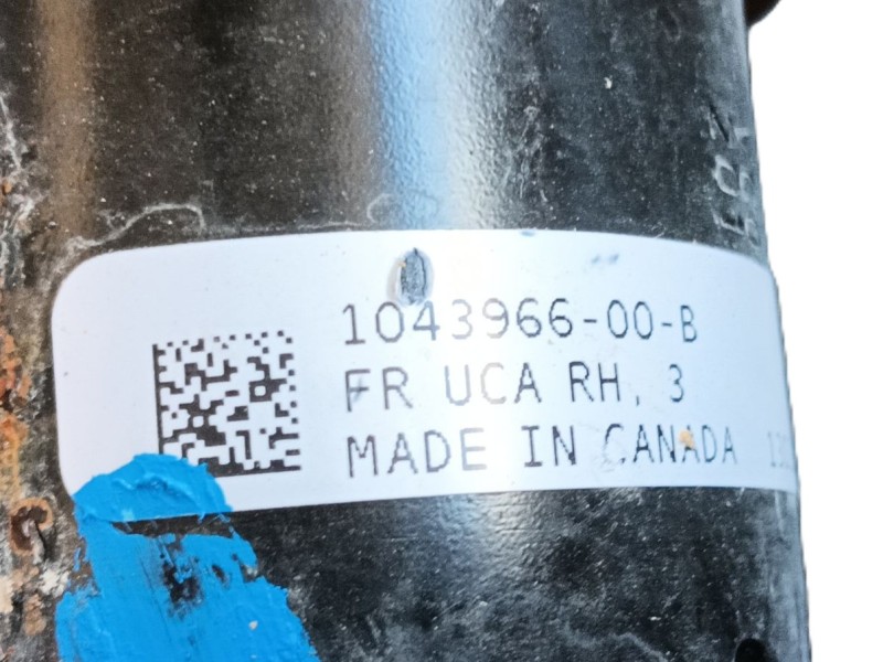 Recambio de brazo suspension superior delantero derecho para tesla model s (5yjs) referencia OEM IAM   