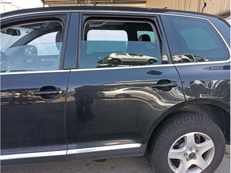Recambio de puerta trasera izquierda para volkswagen touareg (7la) 2.5 tdi referencia OEM IAM COMPLETA  