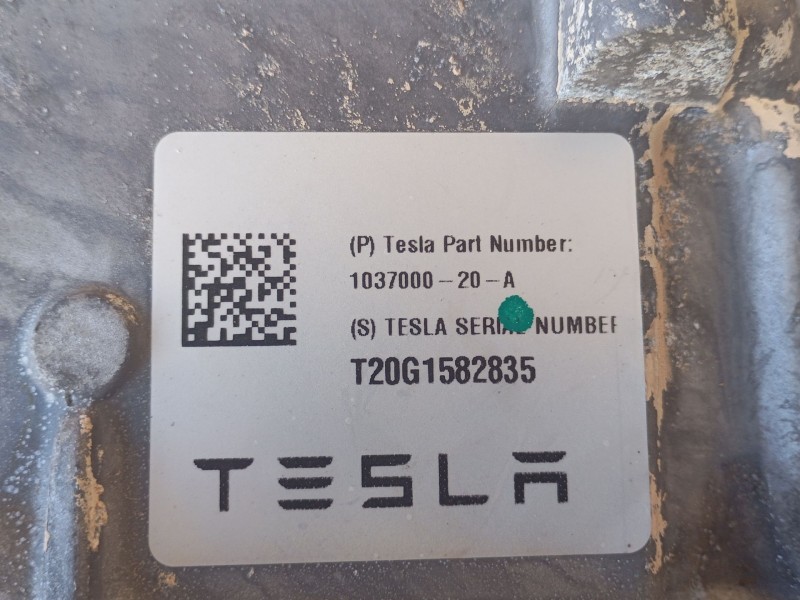 Recambio de motor completo para tesla model s (5yjs) referencia OEM IAM   