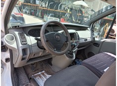 opel vivaro a furgoneta (x83) del año 2004 2