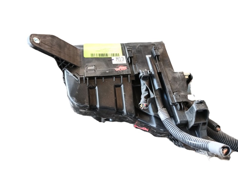 Recambio de caja reles / fusibles para lexus nx (_z1_) 300h awd (ayz15) referencia OEM IAM 8263048010  
