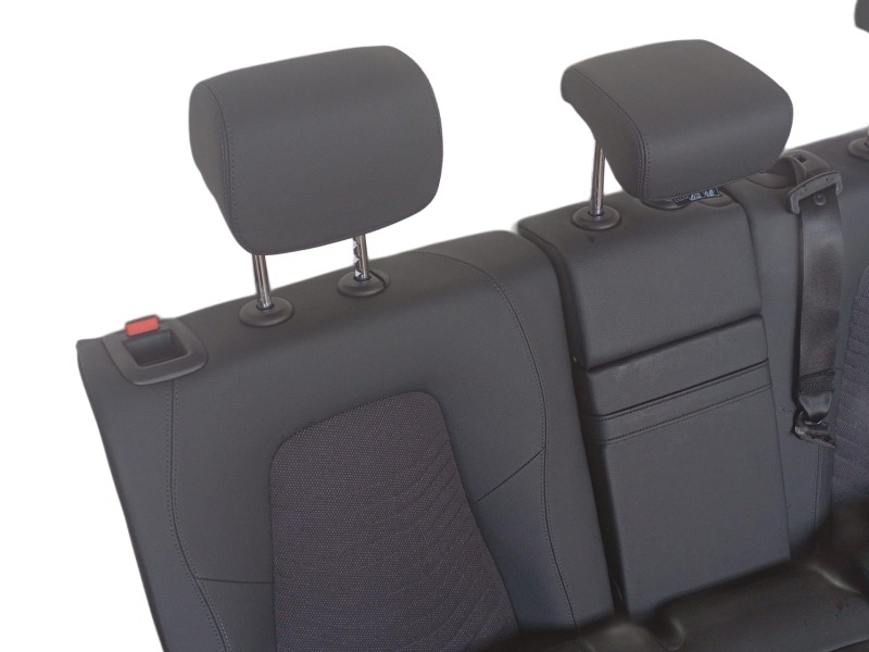 Recambio de asientos traseros para mercedes-benz eqa (h243) eqa 250+ (243.702) referencia OEM IAM A2439201300  