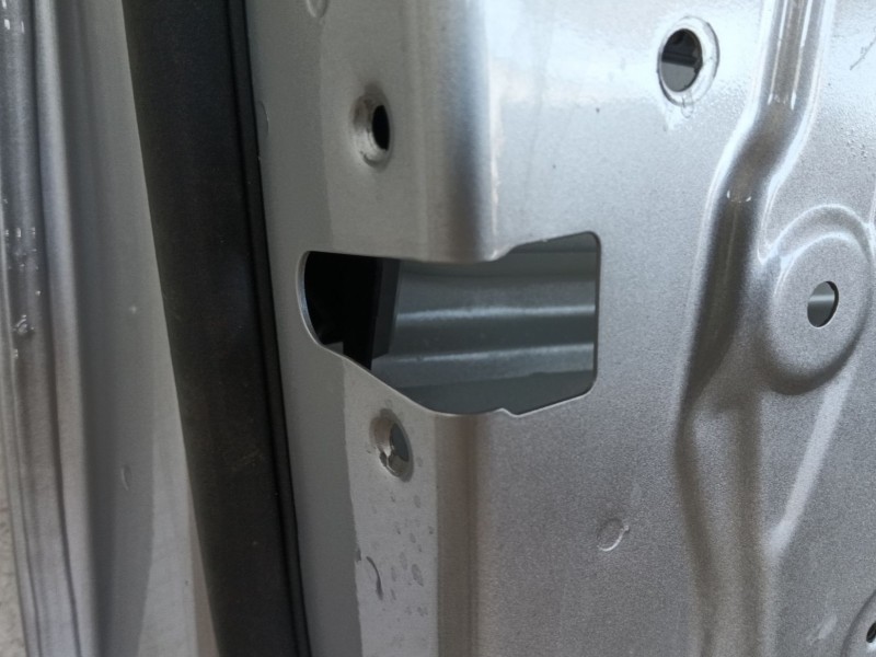 Recambio de puerta delantera izquierda para mercedes-benz eqa (h243) eqa 250+ (243.702) referencia OEM IAM A2477202703 A24772241