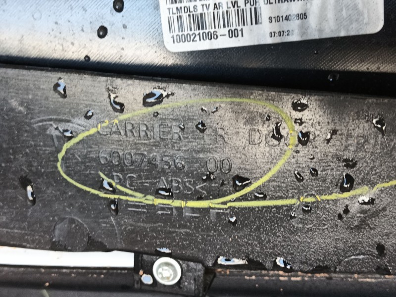 Recambio de guarnecido puerta delantera izquierda para tesla model s (5yjs) referencia OEM IAM   