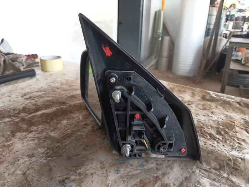 Recambio de retrovisor izquierdo para hyundai tucson (jm) 2.0 crdi referencia OEM IAM   